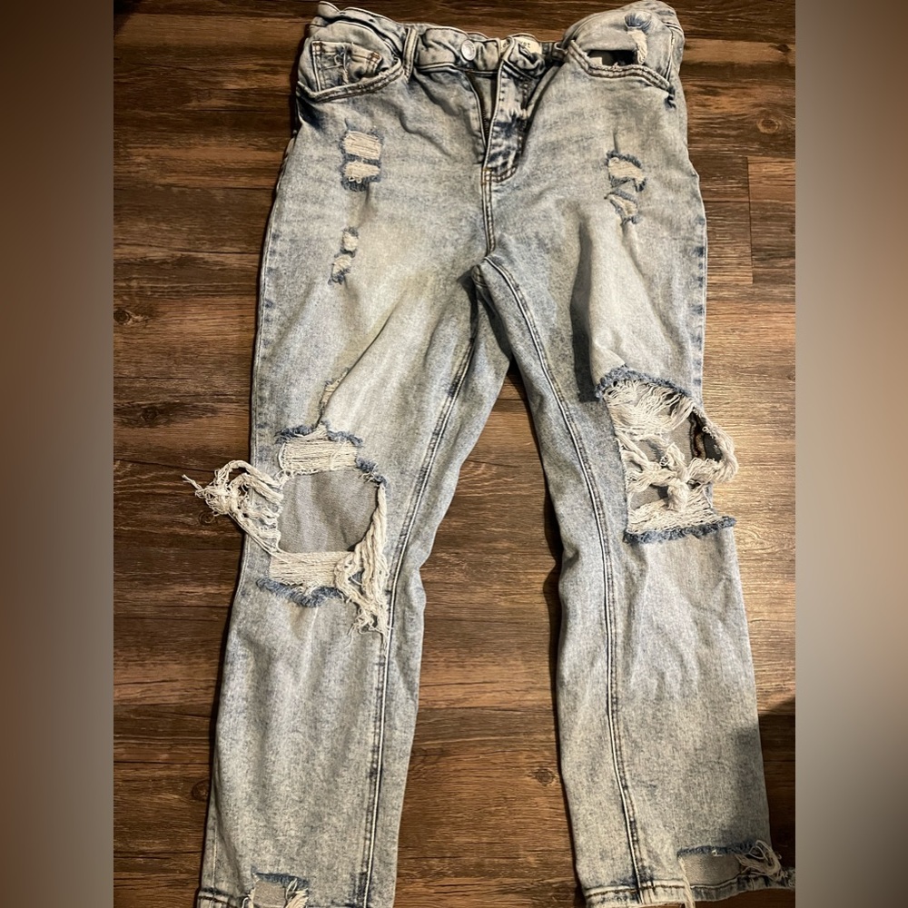 Love this! Loververt jeans!